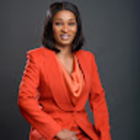 Meet your Posher, Idowu - Picture 1 of 1